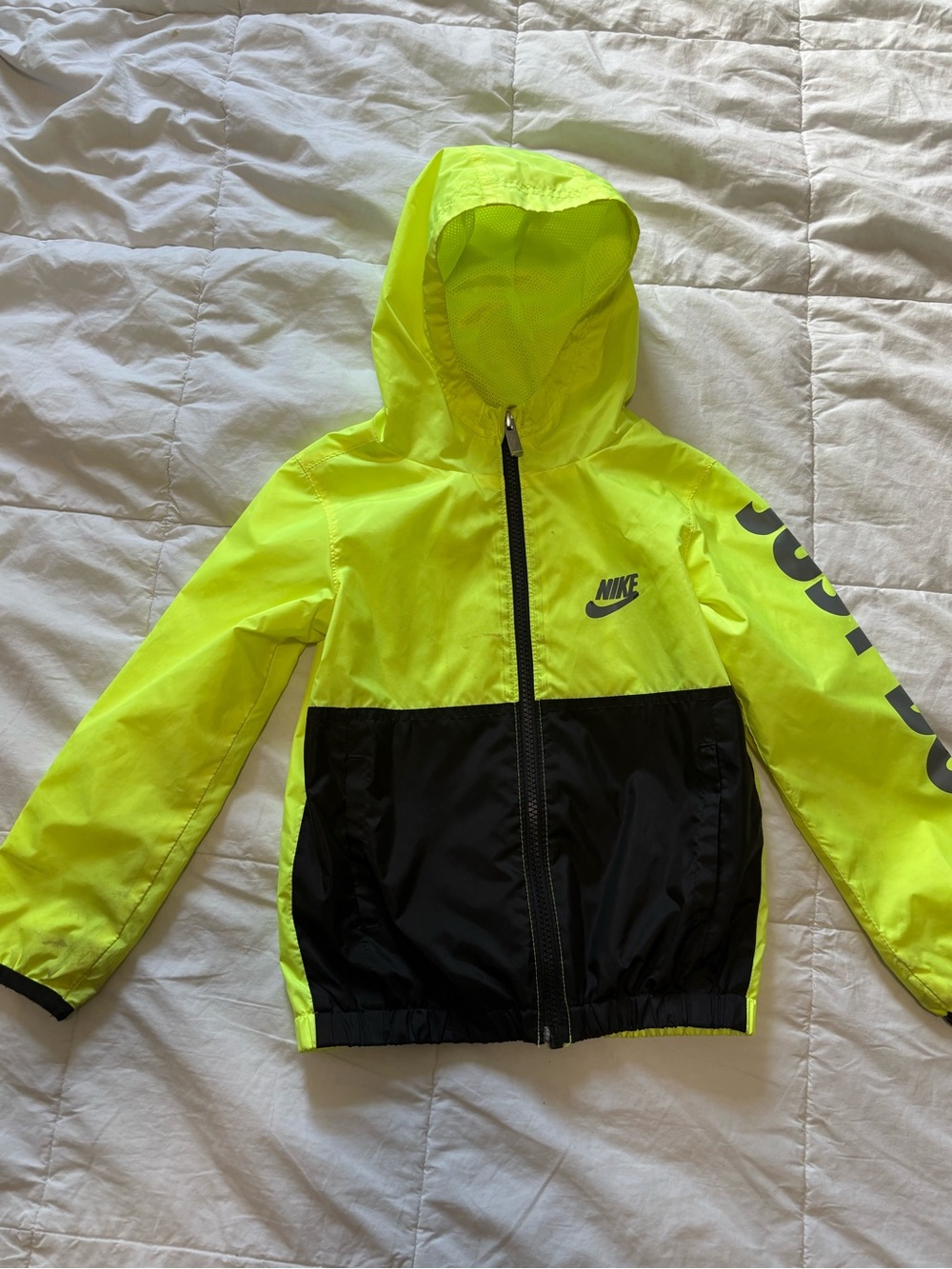 Nike Kids Neon Yellow and Black Hooded Windbreaker XS size 4